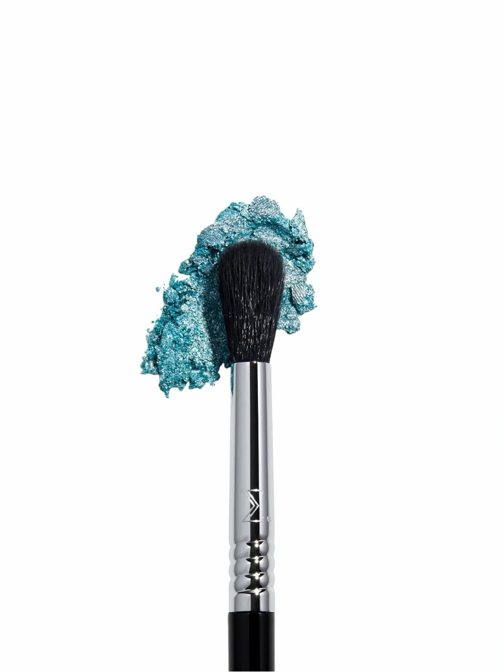 SIGMA BEAUTY Must-Have eye and foundation makeup brush set